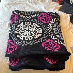 Vera Bradley blanket